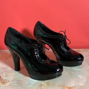 Vintage Fendi Black Patent Leather Heels Mary Jane Oxford Platforms size 37.5